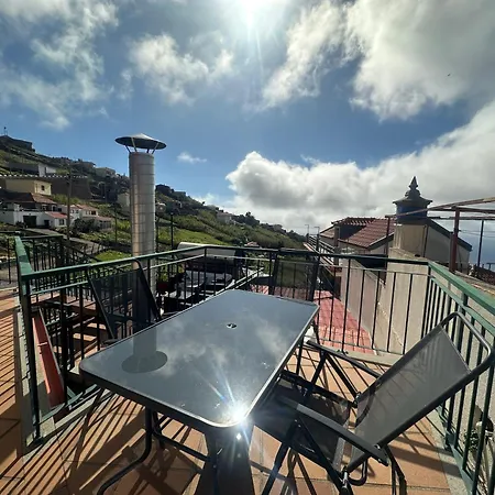 The House Of Passos Ponta do Sol (Madeira)