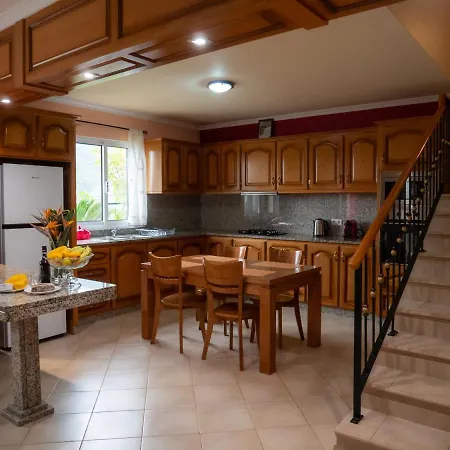 Semesterbostad The House Of Passos *