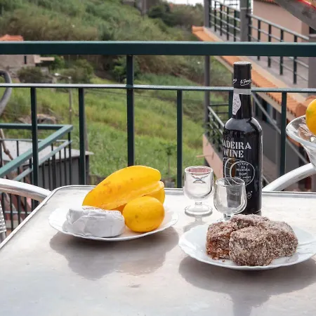 Semesterbostad The House Of Passos *