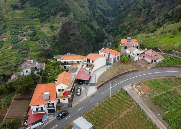 The House Of Passos 度假居 蓬他达维托亚